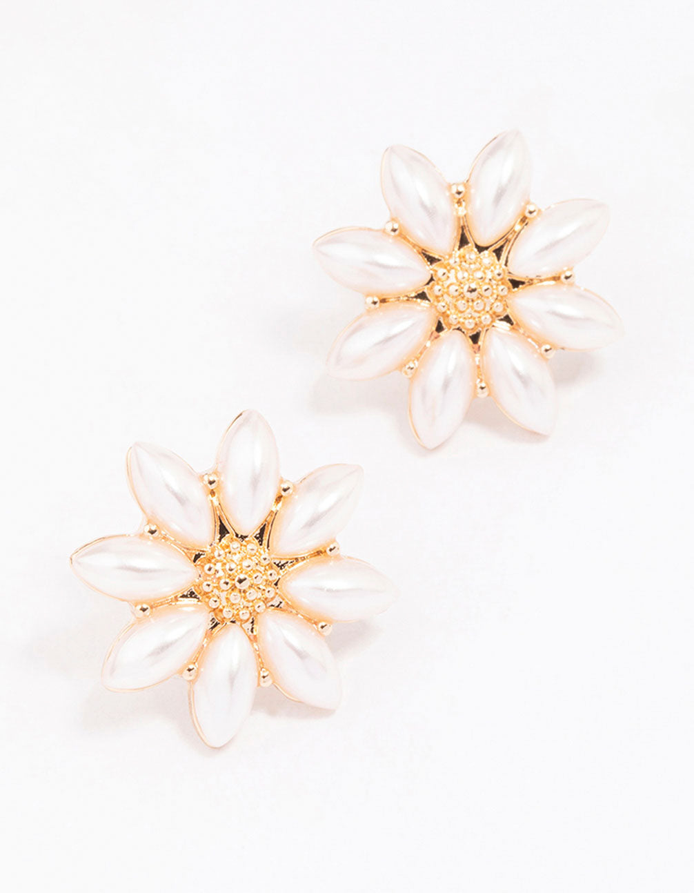 Pearl Flower Stud Earrings